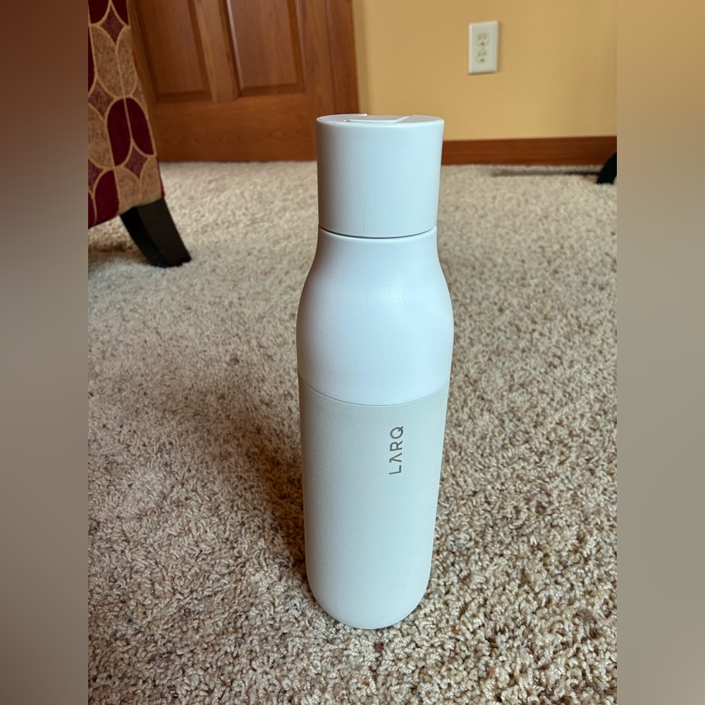 LARQ Water Bottle Filtered Flip Top White 25 oz Insulated (Filter not included)